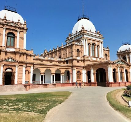Noor Mahal Bahawalpur