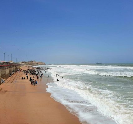 Karachi Sandspit Beach