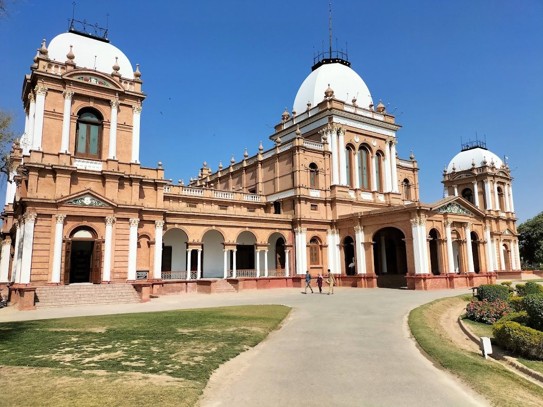 Noor Mahal Bahawalpur