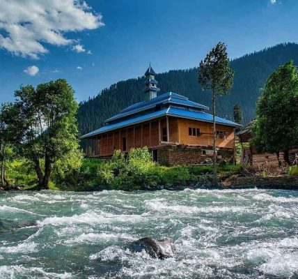 Taobut Kashmir Pakistan Mosque